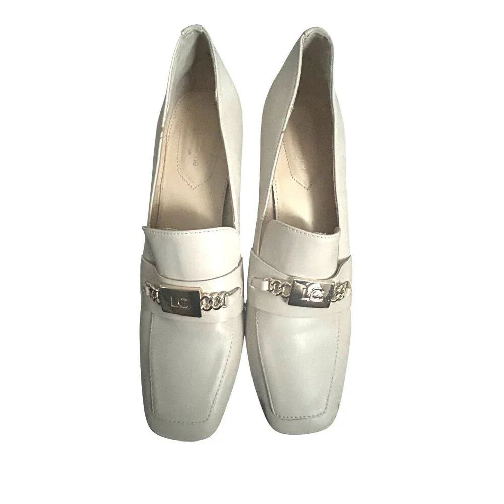 Liz Claiborne  Ivory Leather Block Heel Loafers W/ Gold Chain Accent Size 8M - Picture 3 of 9